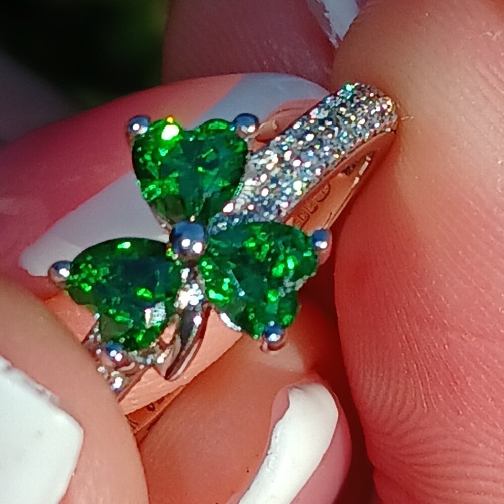 Solvar Irish Three Leaf Clover Shamrock Sterling Silver Green Crystal CZ Ring - Picture 2 of 14